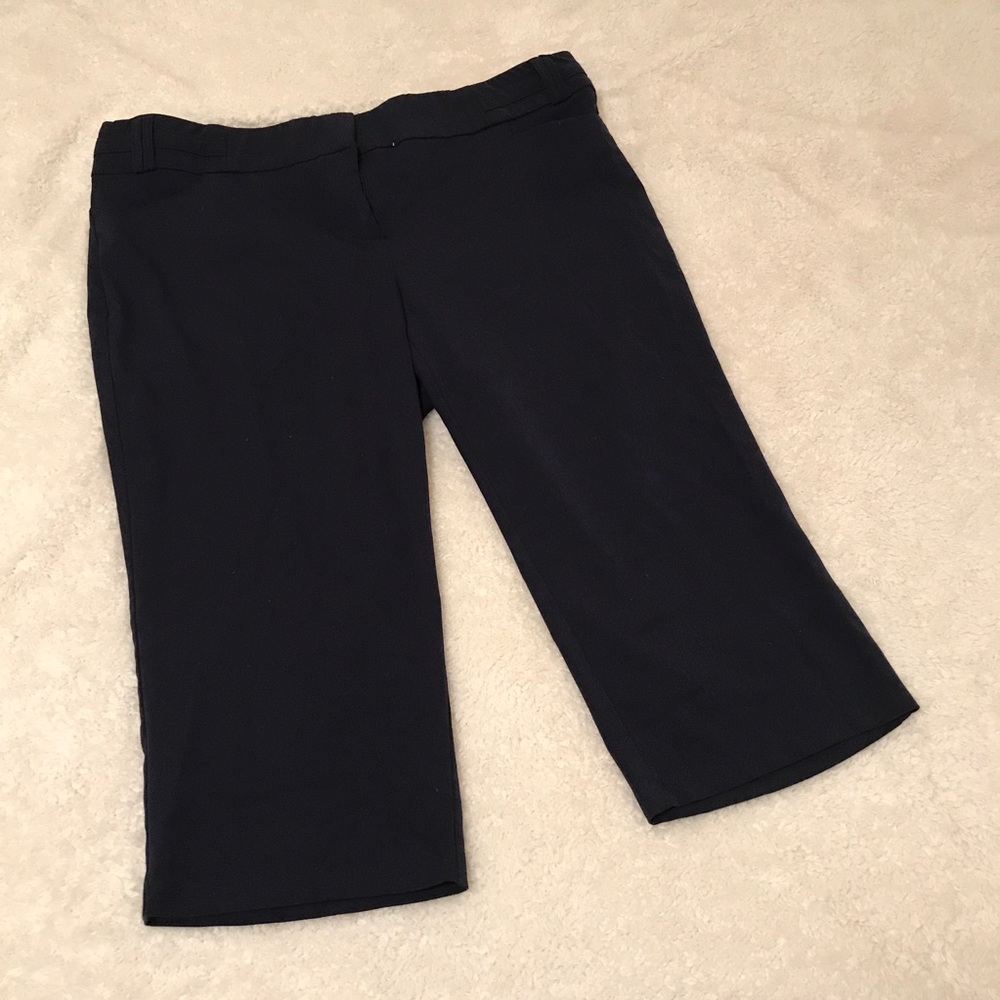 Maurice’s Plus Size Navy Blue Dress Capris